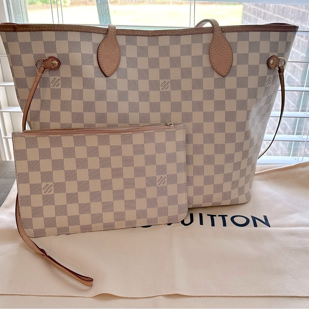 Louis Vuitton Neverfull MM